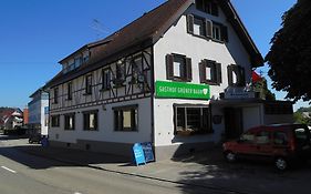 Gruener Baum